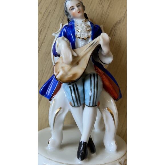 VTG Occupied Japan Porcelain Figurines Man Playing Music 1940s 50s GOLD Trim - Picture 15 of 16